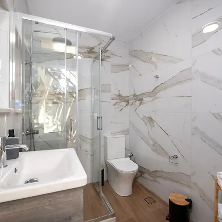 Mosaico Cozy House 레팀노